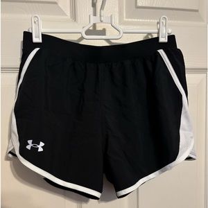 New Under Armour Shorts Running Black and White Ua Fly-By 2.0 XS